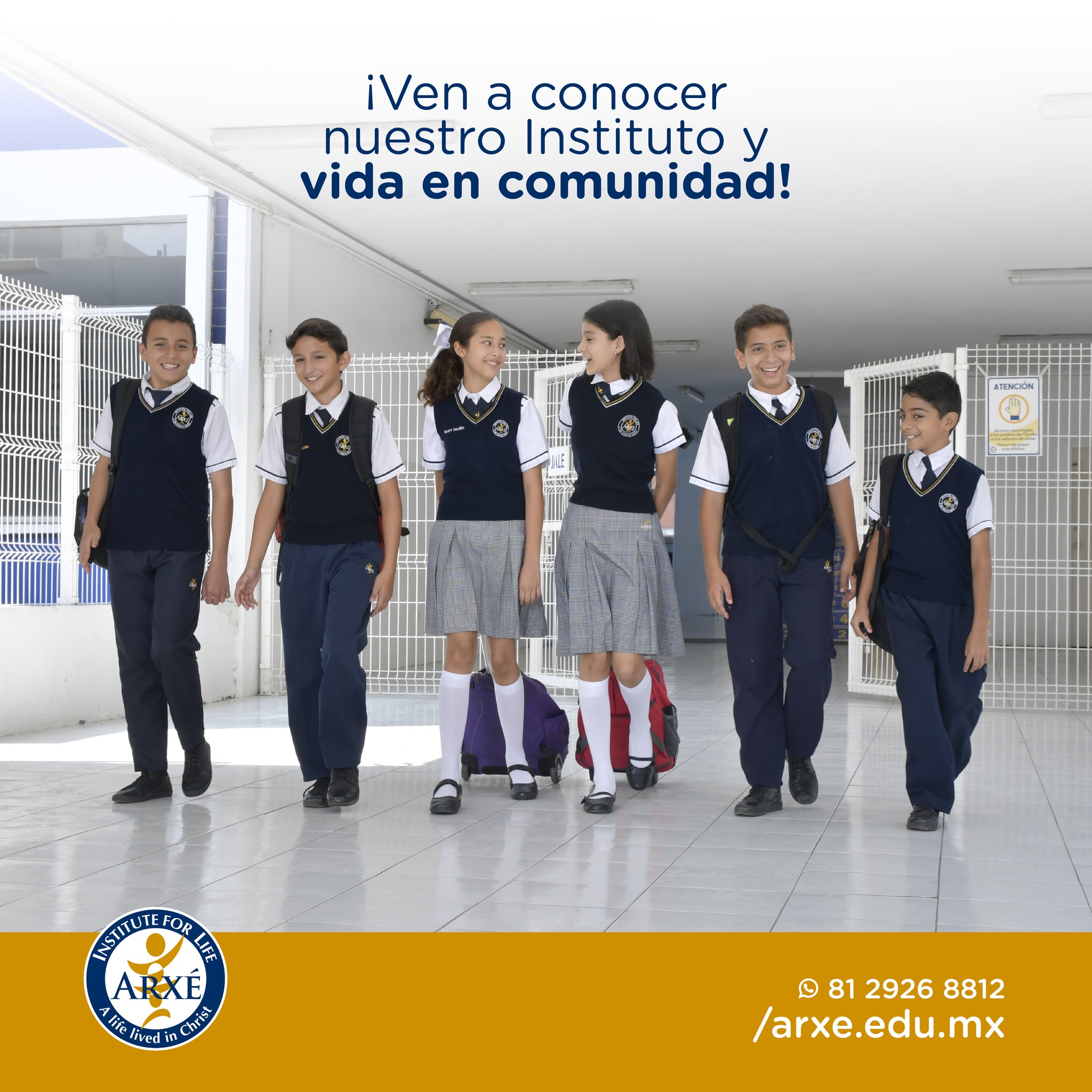 Students leaving class at a private school in Nuevo León